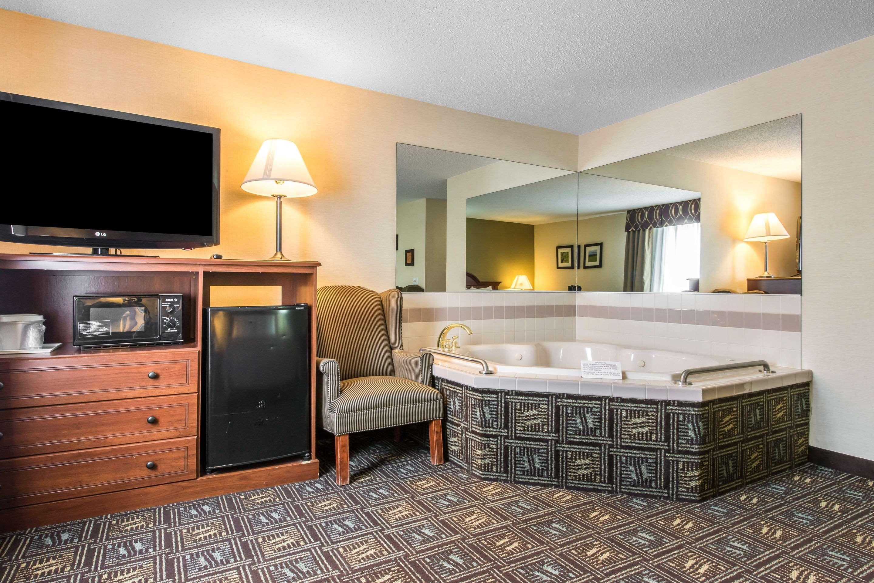 Comfort Inn Weirton Luaran gambar